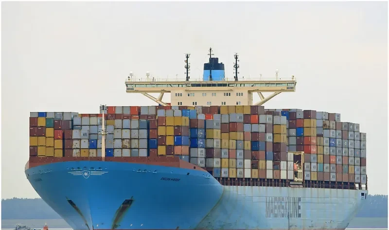 EVELYN MAERSK Container Ship IMO 9321512 photo 7