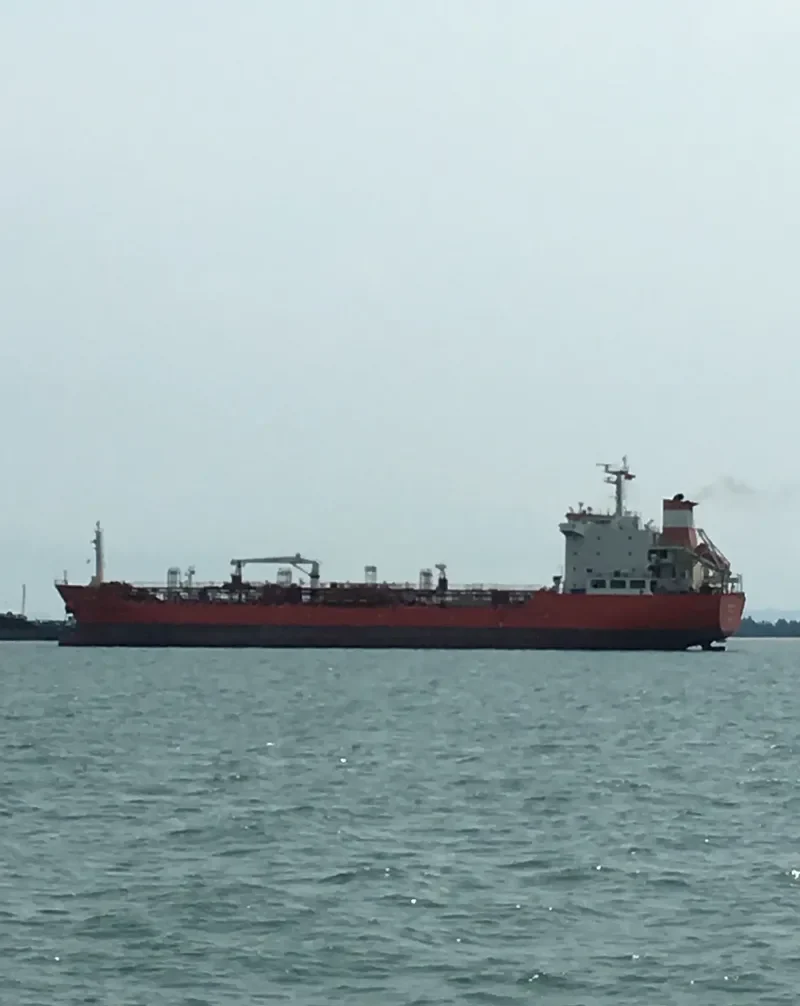 GT PEACE Tanker IMO 9321639 photo 2