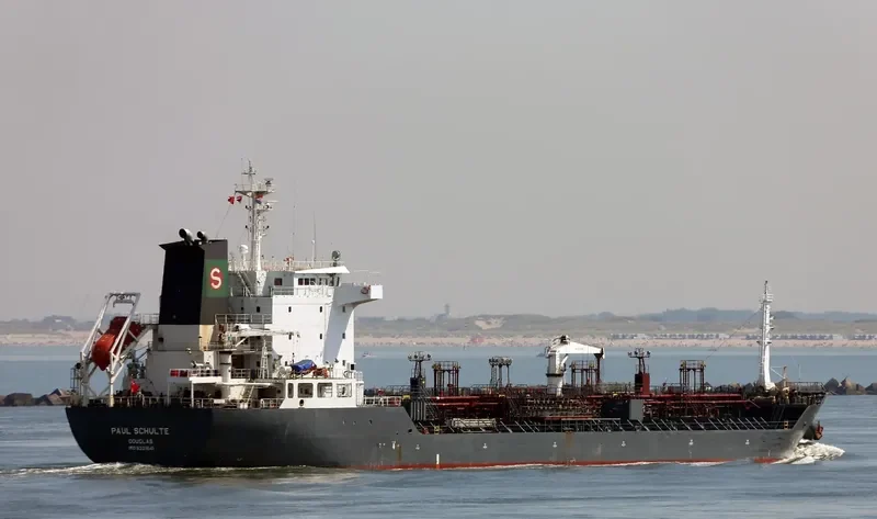 GT VICTORY Tanker IMO 9321641 photo 2
