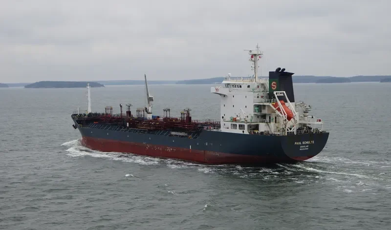 GT VICTORY Tanker IMO 9321641 photo 3