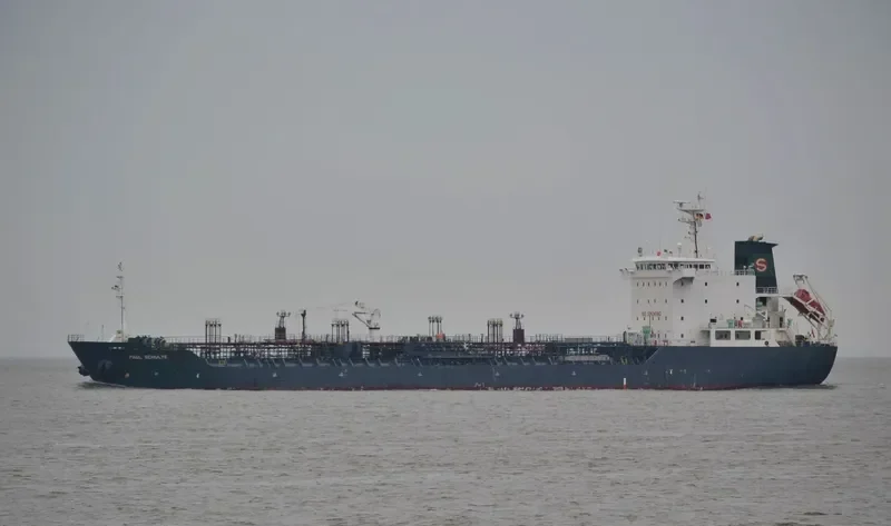 GT VICTORY Tanker IMO 9321641 photo 6
