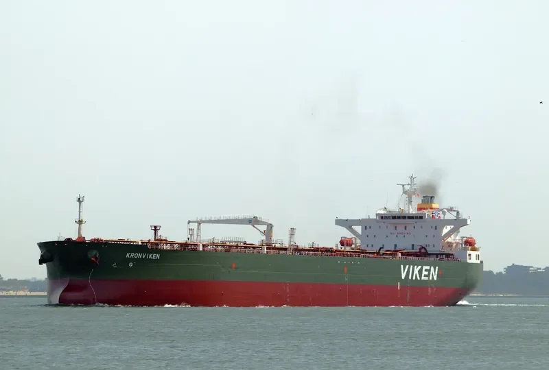 KRONVIKEN Tanker IMO 9321677 photo 4