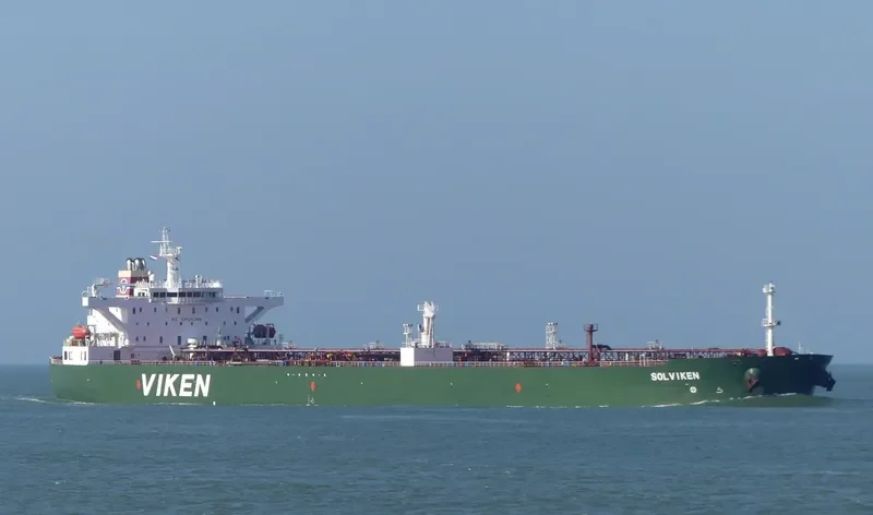 SOLVIKEN Tanker IMO 9321689 photo 9