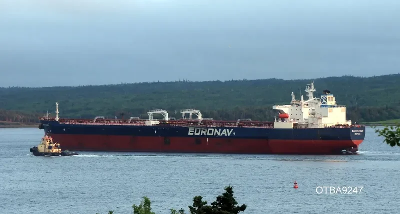 CAP GUILLAUME Tanker IMO 9321691 photo 2