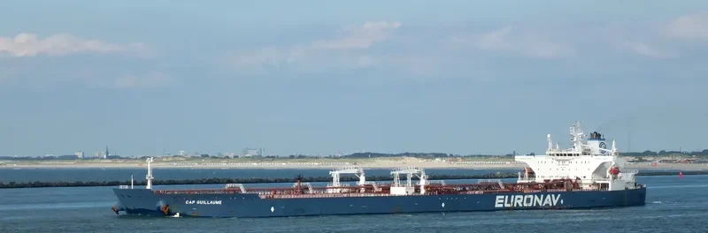 CAP GUILLAUME Tanker IMO 9321691 photo 4