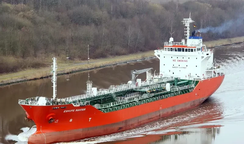 DOOLA STAR Tanker IMO 9321809 photo 5