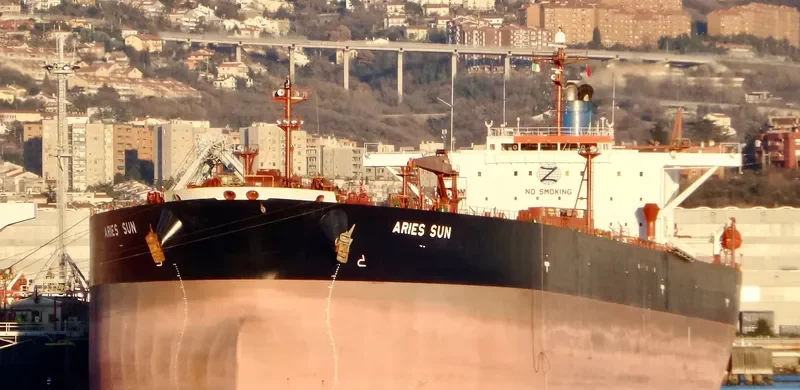 ARIES SUN Tanker IMO 9321847 photo 5