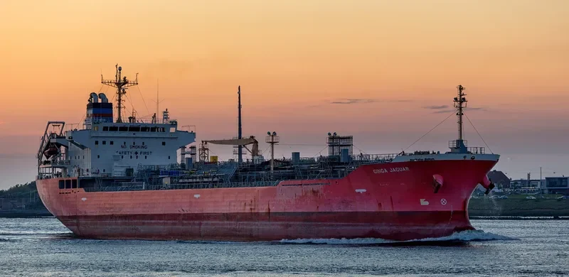GINGA JAGUAR Tanker IMO 9321873 photo 4