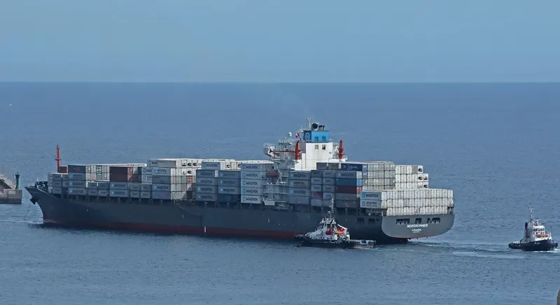 NORDSUMMER Container Ship IMO 9321902 photo 2