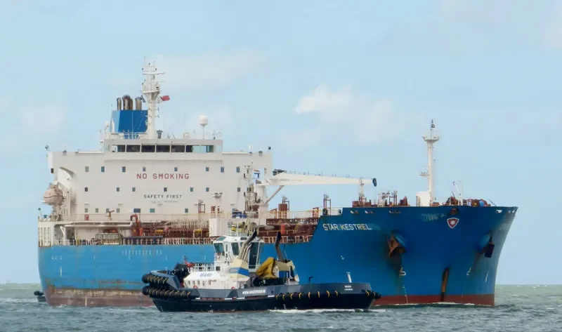 STAR KESTREL Tanker IMO 9321940 photo 7