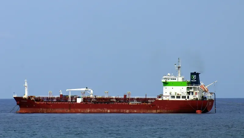 HN 1 Tanker IMO 9322097 photo 8