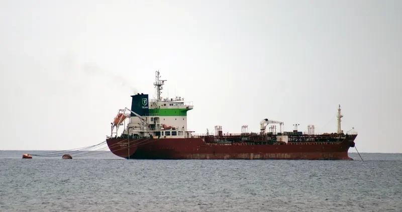 HN 1 Tanker IMO 9322097 photo 10