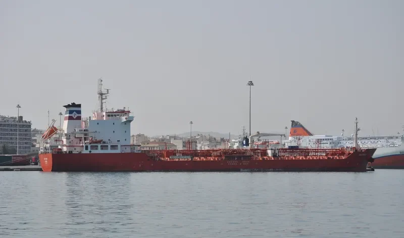 SEA POWER Tanker IMO 9322126 photo 4