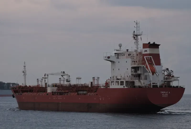 TRIPLE A Tanker IMO 9322152 photo 6
