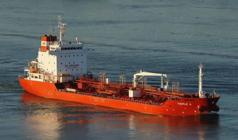 TRIPLE A Tanker IMO 9322152 photo 8
