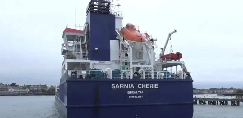 SARNIA CHERIE Tanker IMO 9322164 photo 7