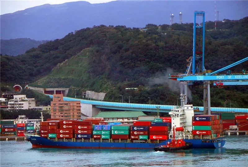 SITC WEIHAI Container Ship IMO 9322231 photo 5