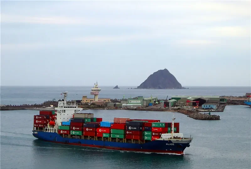 SITC WEIHAI Container Ship IMO 9322231 photo 6