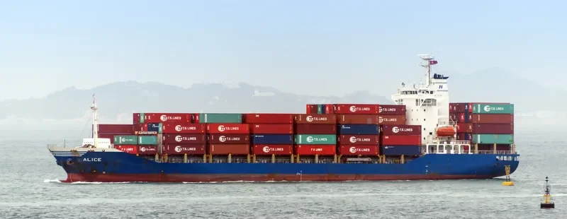 SITC WEIHAI Container Ship IMO 9322231 photo 10