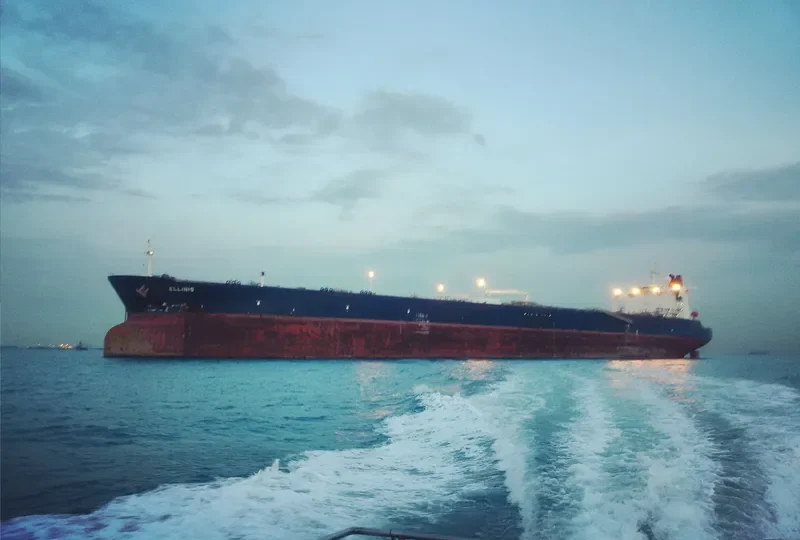 ELLINIS Tanker IMO 9322267 photo 2