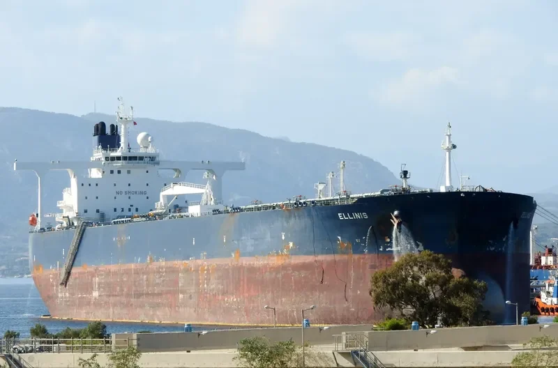 ELLINIS Tanker IMO 9322267 photo 3