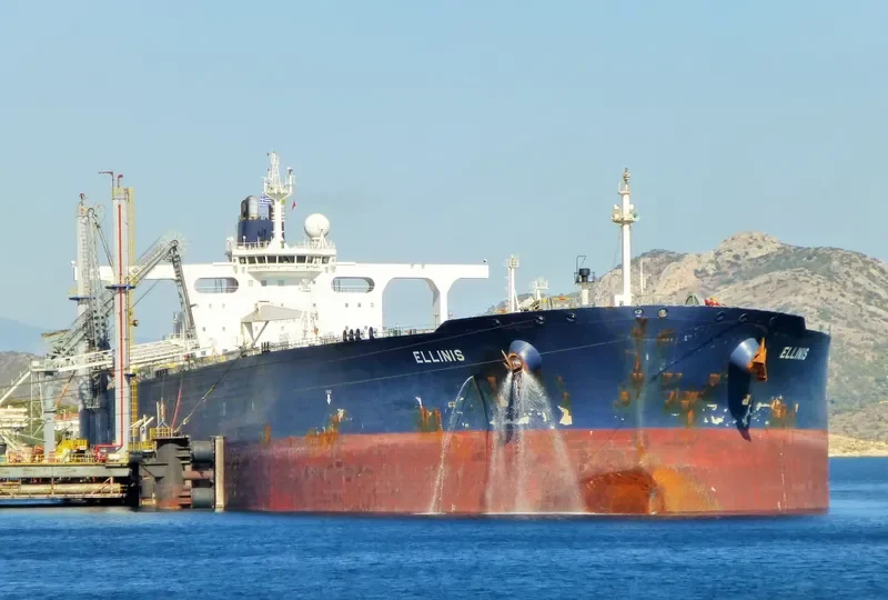 ELLINIS Tanker IMO 9322267 photo 5