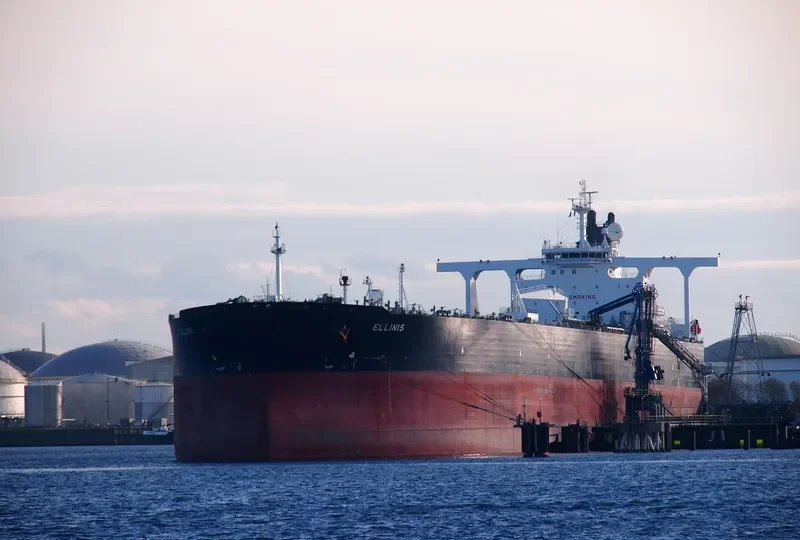 ELLINIS Tanker IMO 9322267 photo 9
