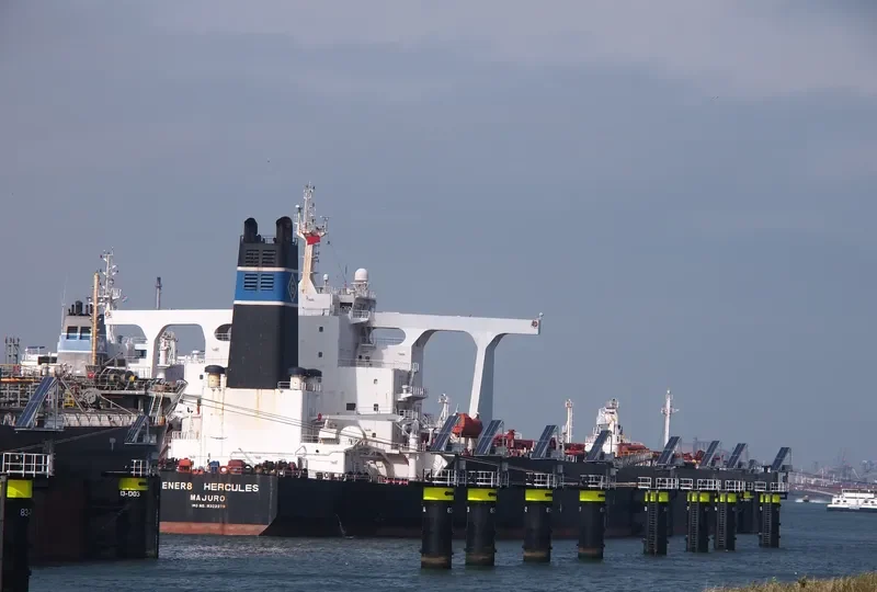 DALMA Tanker IMO 9322279 photo 5