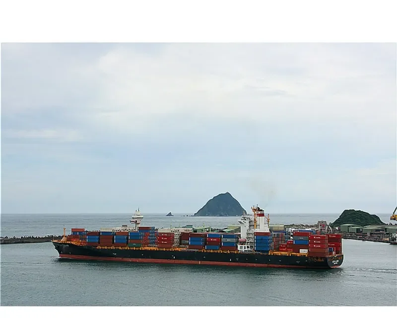 TS NINGBO Container Ship IMO 9322310 photo 8