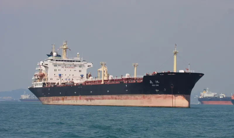 FEI CHI Tanker IMO 9322449 photo 5