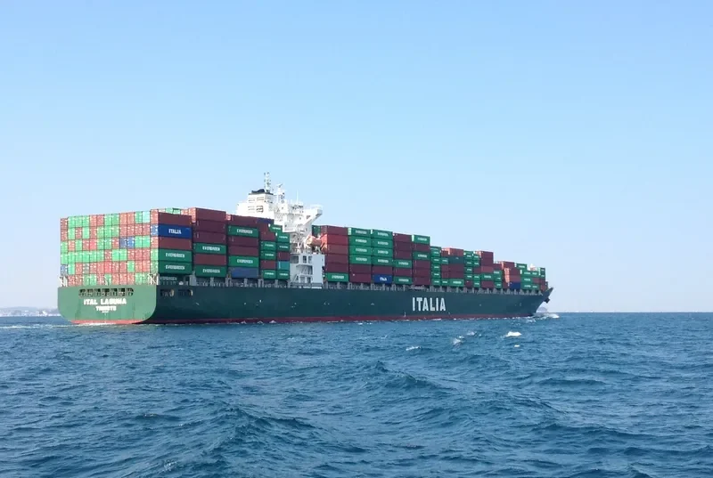 CMA CGM MARLIN Container Ship IMO 9322463 photo 6