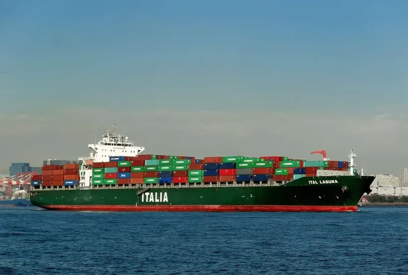 CMA CGM MARLIN Container Ship IMO 9322463 photo 8