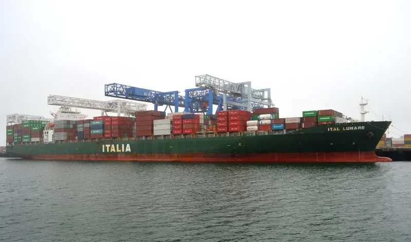 ITAL LUNARE Container Ship IMO 9322499