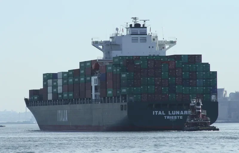 ITAL LUNARE Container Ship IMO 9322499 photo 5
