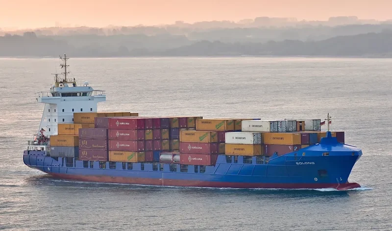 SOLONG Container Ship IMO 9322554