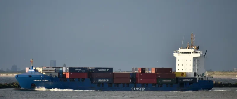 DREAM Container Ship IMO 9322578 photo 2