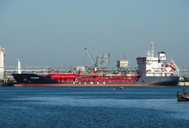 YM EARTH Tanker IMO 9322633 photo 5