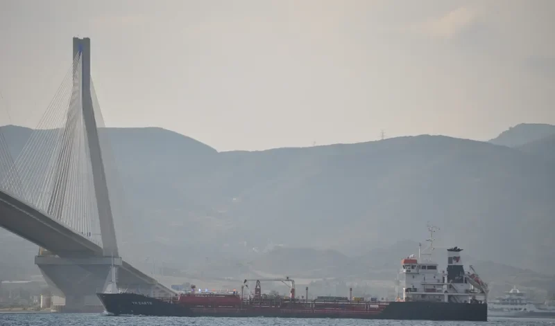 YM EARTH Tanker IMO 9322633 photo 7