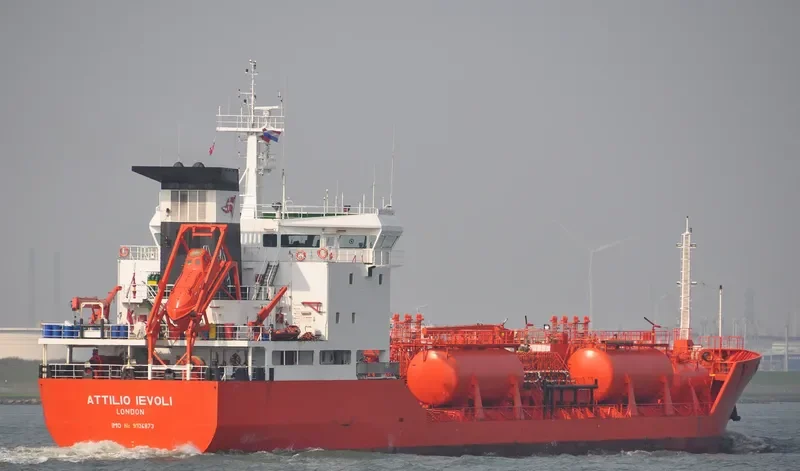ATTILIO IEVOLI JR Tanker IMO 9322645 photo 7