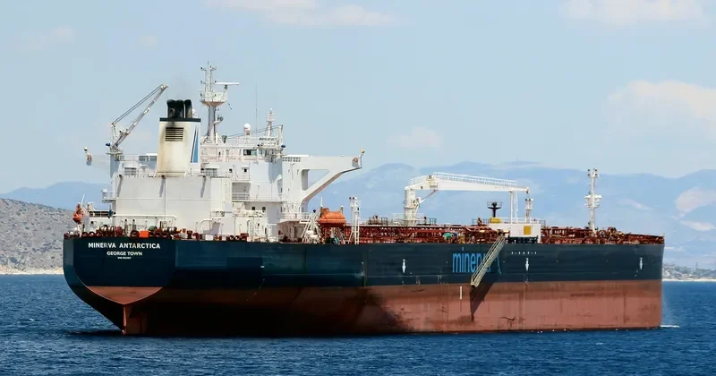 IMPERIA Tanker IMO 9322827 photo 5