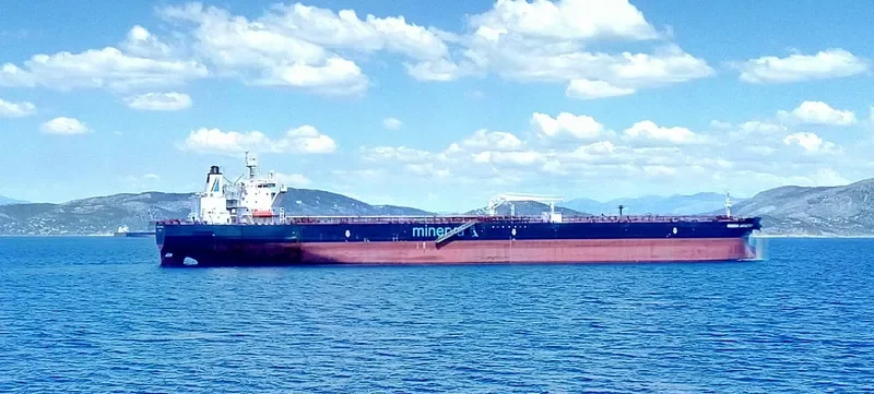 IMPERIA Tanker IMO 9322827 photo 9