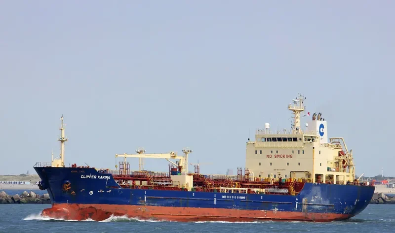 FORTUNE YOUNGIN Tanker IMO 9322970 photo 9