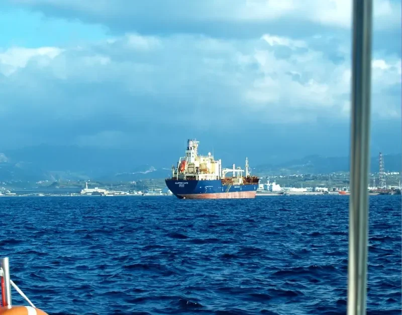 FORTUNE SWAN Tanker IMO 9322994 photo 4