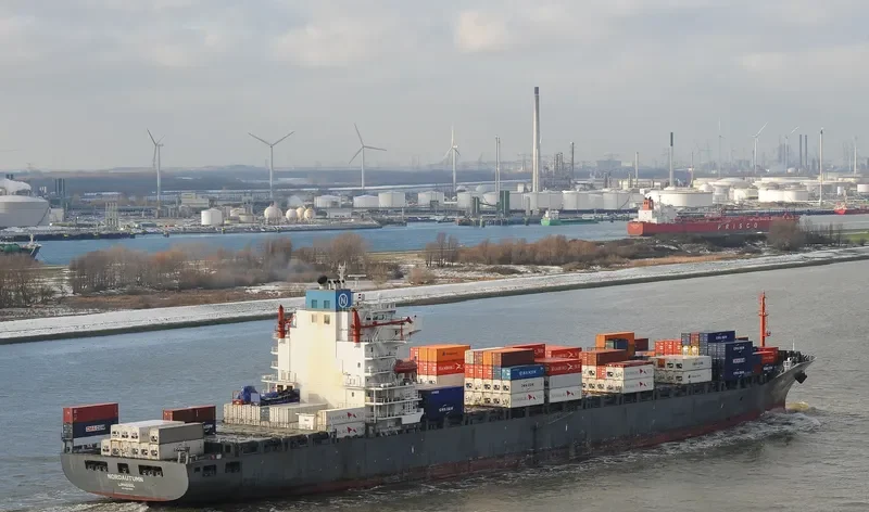 NORDAUTUMN Container Ship IMO 9323039 photo 10