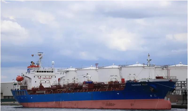 LAVRAKI Tanker IMO 9323077 photo 3