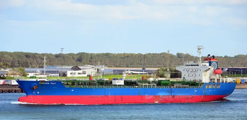 LAVRAKI Tanker IMO 9323077 photo 8