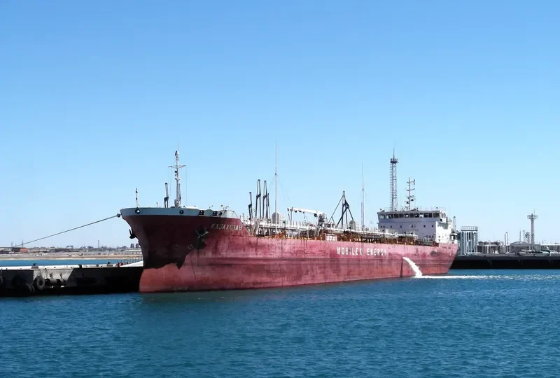 KAZAKHSTAN Tanker IMO 9323118 photo 10