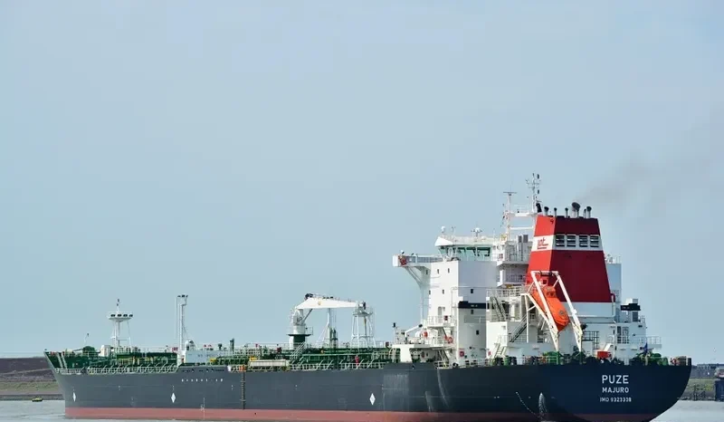 PUZE Tanker IMO 9323338 photo 3