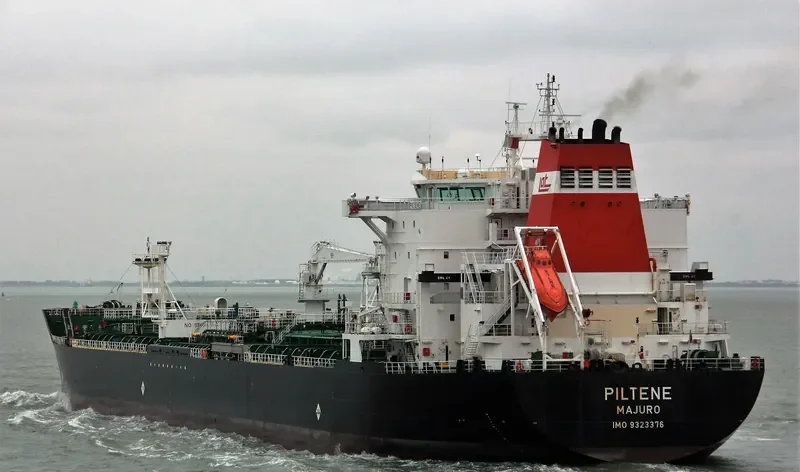 PILTENE Tanker IMO 9323376 photo 8