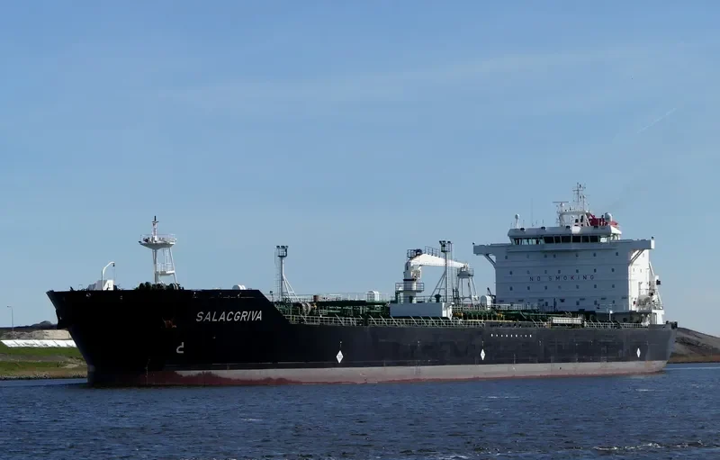 SALACGRIVA Tanker IMO 9323390 photo 6